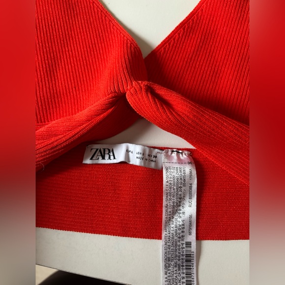 Zara Scarlet Twist-Front Bralette - Picture 5 of 6